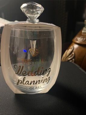 Wedding Planning Glass with Decorative Gem Lid wine cork- Clear. New in pkg.